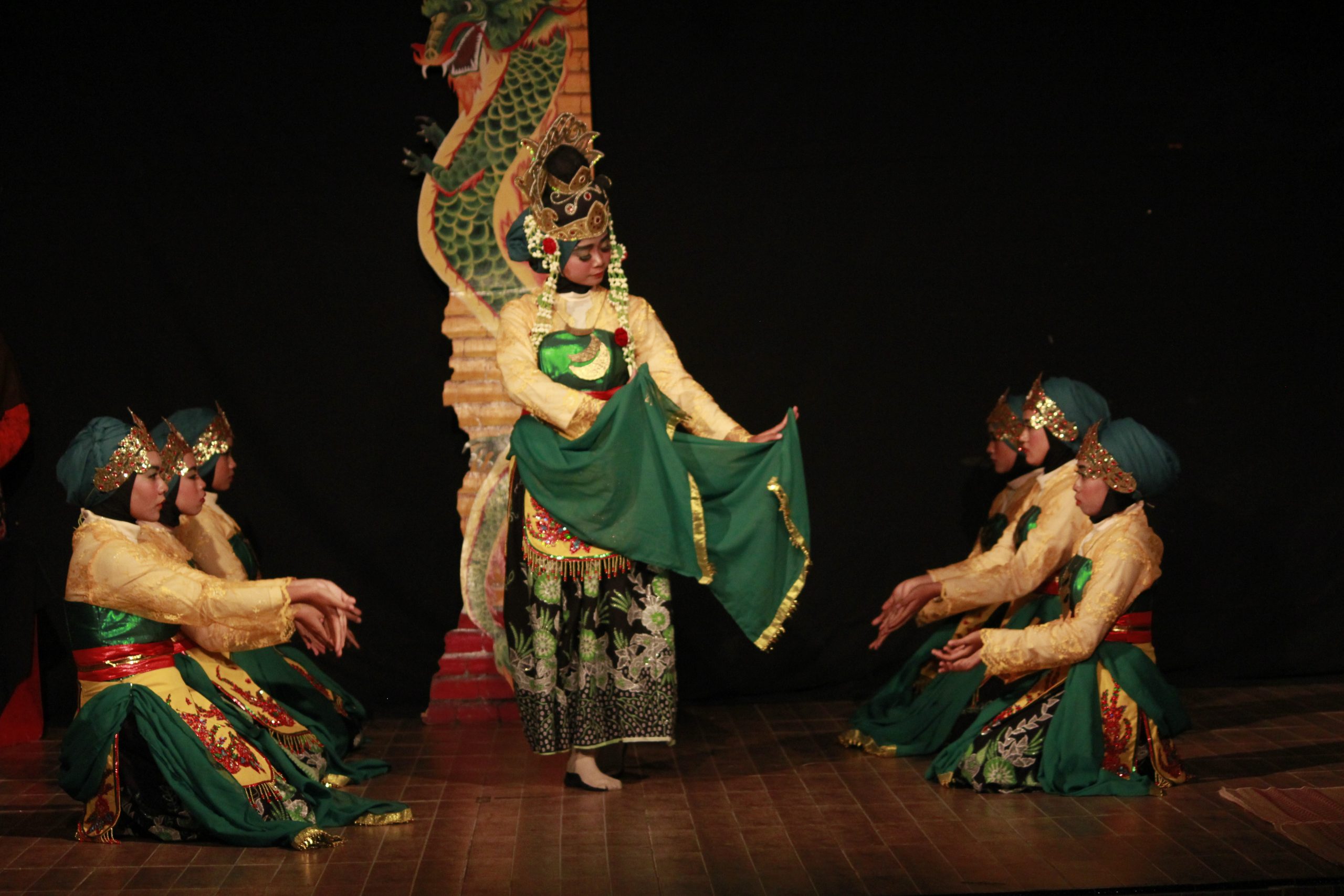 Pekan Arabi Day 5: Talkshow Interaktif Bersama Dosen Inspiratif dan Adu Peran dalam Lomba Teater Bahasa Arab