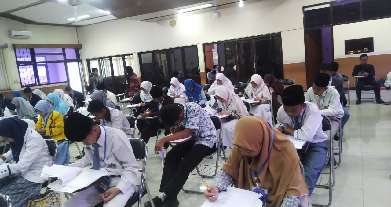 Day 3 Pekan Arabi UM: Tunjukkan bakatmu melalui lomba olimpiade bahasa Arab dan baca puisi bahasa Arab