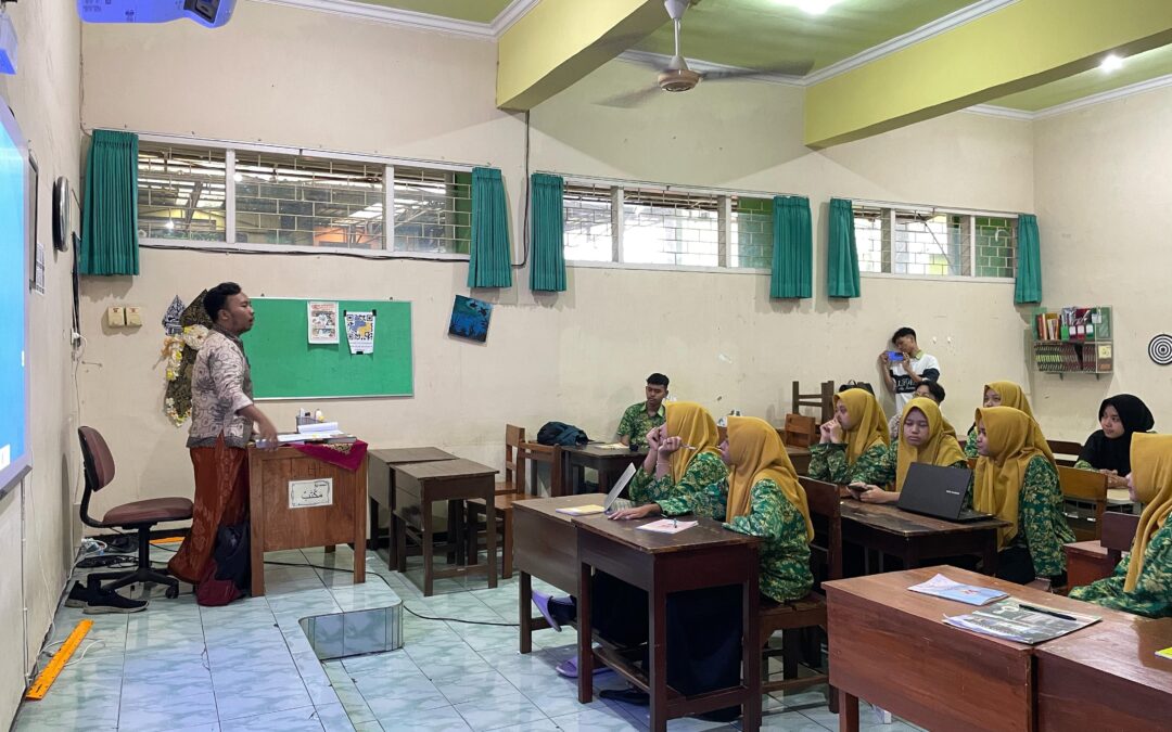 Tumbuhkan Literasi dan Apresiasi Budaya, MAN 1 Kota Malang Gelar Workshop Imla’ dan Pengenalan Karya Sastra Arab