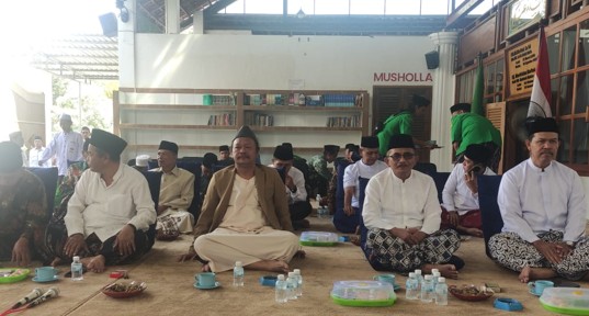 Penguatan Nilai Keagamaan dan Kebersamaan melalui Halalbihalal dan Pelepasan Calon Jemaah Haji MWC NU Bululawang