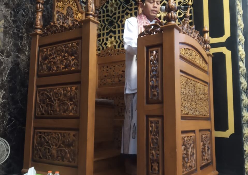 Dr. Mohammad Ahsanuddin Sampaikan Ceramah Agama di Masjid Al-Muawanah Tentang Islam yang moderat dan rahmatan lil ‘alamin.